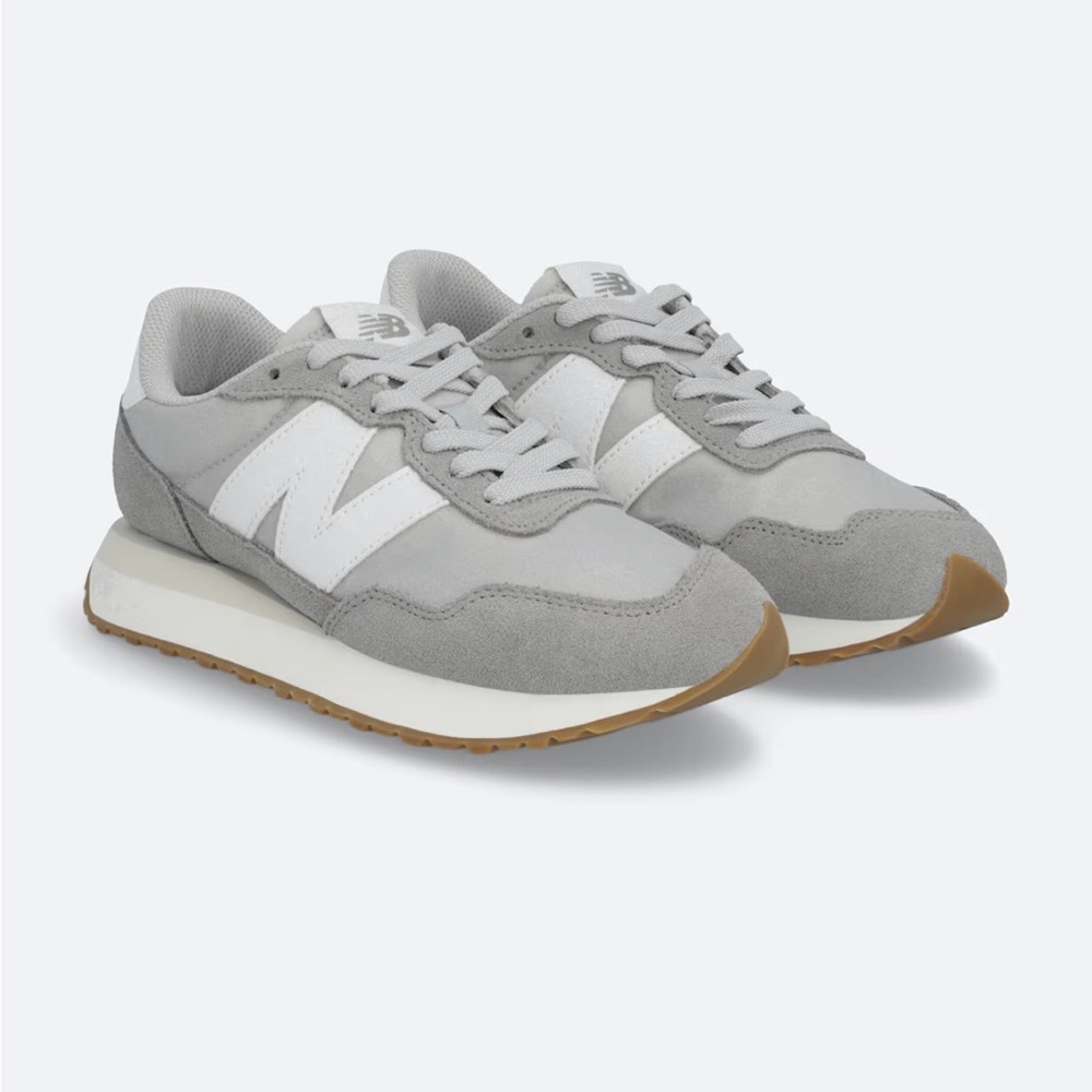 New Balance 237 Light Gray and White Sneakers M 8 W 9.5